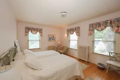 27 Eastman Street, Nashua, NH 03060 - Photo 29