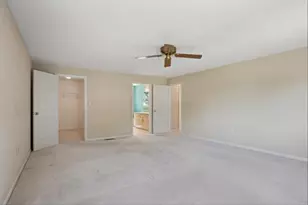 153 Fleming St, Manchester, NH 03104 - Photo 29