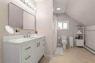 239 Cass St, Portsmouth, NH 03801 - Photo 35