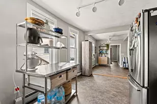 239 Cass St, Portsmouth, NH 03801 - Photo 5