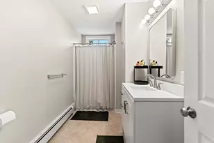 239 Cass St, Portsmouth, NH 03801 - Photo 27
