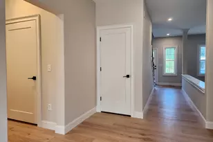 4 Campbell Way, Windham, NH 03087 - Photo 11
