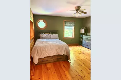 83 Main Street, Sandown, NH 03873 - Photo 27