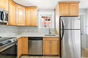 412 2nd St, Rollinsford, NH 03869 - Photo 5
