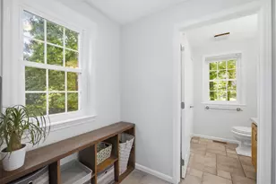 8 Bennington Rd, Nashua, NH 03064 - Photo 17