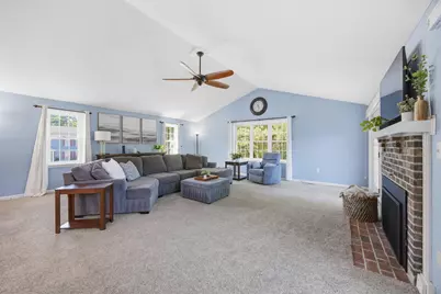 8 Bennington Road, Nashua, NH 03064 - Photo 7