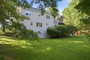 8 Bennington Rd, Nashua, NH 03064 - Photo 33