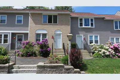 17 Oakwood Circle #2, Goffstown, NH 03045 - Photo 1