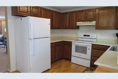 17 Oakwood Circle #2, Goffstown, NH 03045 - Photo 13