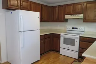 17 Oakwood Cir, Goffstown, NH 03045 - Photo 13