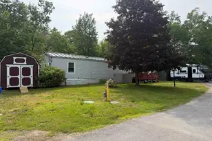 862 Mayhew Turnpike, Bridgewater, NH 03222 - Photo 3