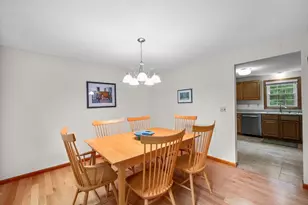 43 Sage Ct, Goffstown, NH 03045 - Photo 7
