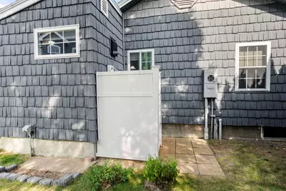 36 Elm Street, Alton, NH 03810 - Photo 33