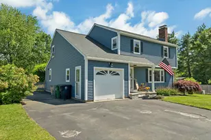 14 Juniper Ln, Nashua, NH 03063 - Photo 3