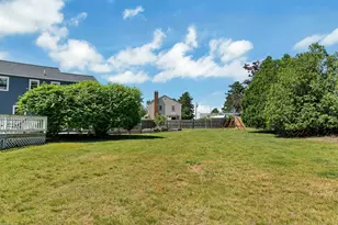 14 Juniper Ln, Nashua, NH 03063 - Photo 51