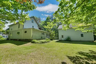 9 Crescent St, Laconia, NH 03246 - Photo 9