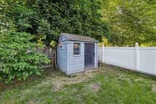 838 Maple St, Manchester, NH 03104 - Photo 45