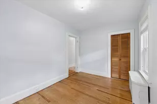 838 Maple St, Manchester, NH 03104 - Photo 21