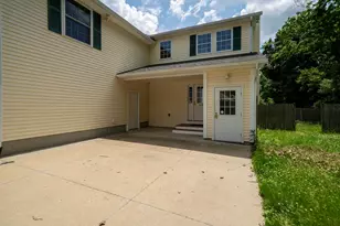 163 Wedgewood Ln, Manchester, NH 03109 - Photo 49