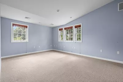 163 Wedgewood Lane, Manchester, NH 03109 - Photo 23