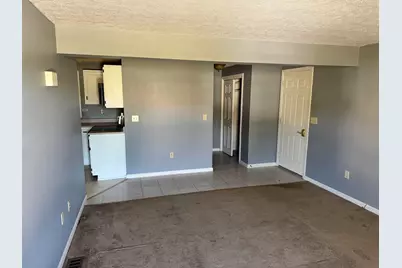 163 Wedgewood Lane, Manchester, NH 03109 - Photo 3