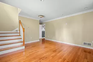 163 Wedgewood Ln, Manchester, NH 03109 - Photo 17