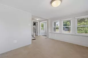 15 S Main St, Newton, NH 03858 - Photo 13