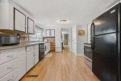 15 S Main Street, Newton, NH 03858 - Photo 25
