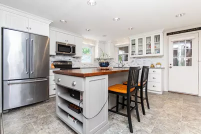 61 President Road, Manchester, NH 03103 - Photo 23