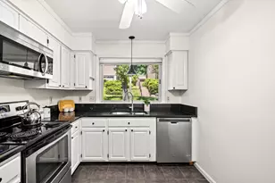 96 Spinnaker Way, Portsmouth, NH 03801 - Photo 17