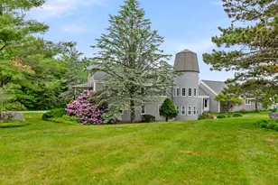 128 Hilltop Pl, New London, NH 03257 - Photo 7