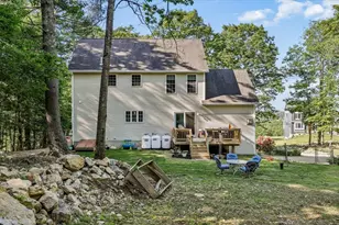 165 Governors Rd, Pittsfield, NH 03263 - Photo 47