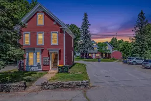 22 West St, Laconia, NH 03246 - Photo 1