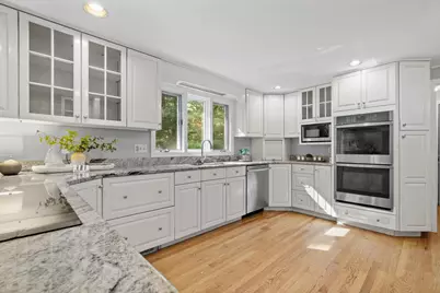 23 Middle Dunstable Road, Nashua, NH 03062 - Photo 9