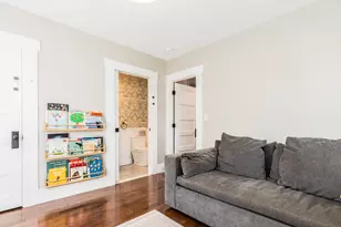 306 Thornton St, Portsmouth, NH 03801 - Photo 19