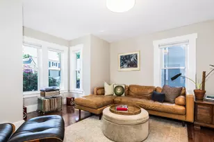 306 Thornton St, Portsmouth, NH 03801 - Photo 7