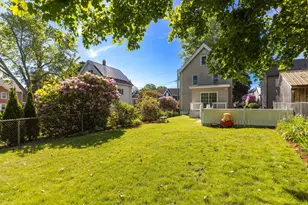 306 Thornton St, Portsmouth, NH 03801 - Photo 43