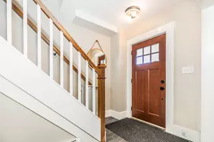 306 Thornton St, Portsmouth, NH 03801 - Photo 5