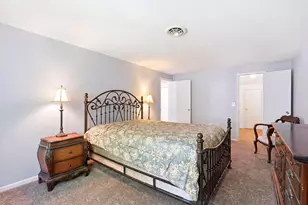 1 Highland Green Ln, Merrimack, NH 03054 - Photo 17