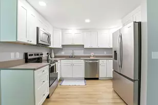 1 Highland Green Ln, Merrimack, NH 03054 - Photo 13
