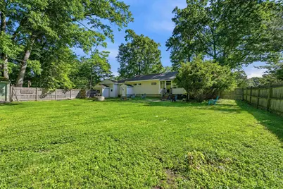 25 North Avenue, Plaistow, NH 03865 - Photo 3