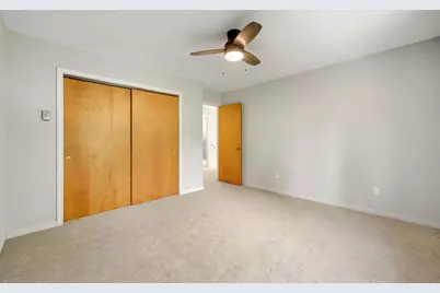 140 Creekside Drive #unit 5, Shelburne, VT 05482 - Photo 35