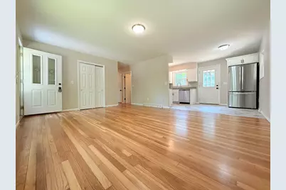 37 Bluff Street, Salem, NH 03079 - Photo 9