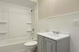 37 Bluff St, Salem, NH 03079 - Photo 27