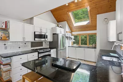 177 Alwin Lane, Jamaica, VT 05343 - Photo 9