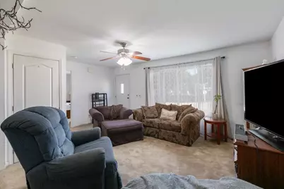 25 Ridgefield Drive, Nashua, NH 03062 - Photo 5