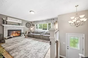 50 Davis Rd, Merrimack, NH 03054 - Photo 5