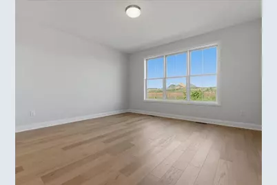 445 Old Farm Road, South Burlington, VT 05403 - Photo 7