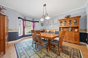 22 Longview Cir, Pelham, NH 03076 - Photo 9