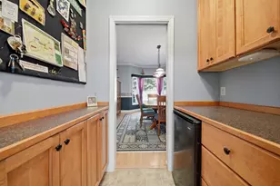 22 Longview Cir, Pelham, NH 03076 - Photo 11